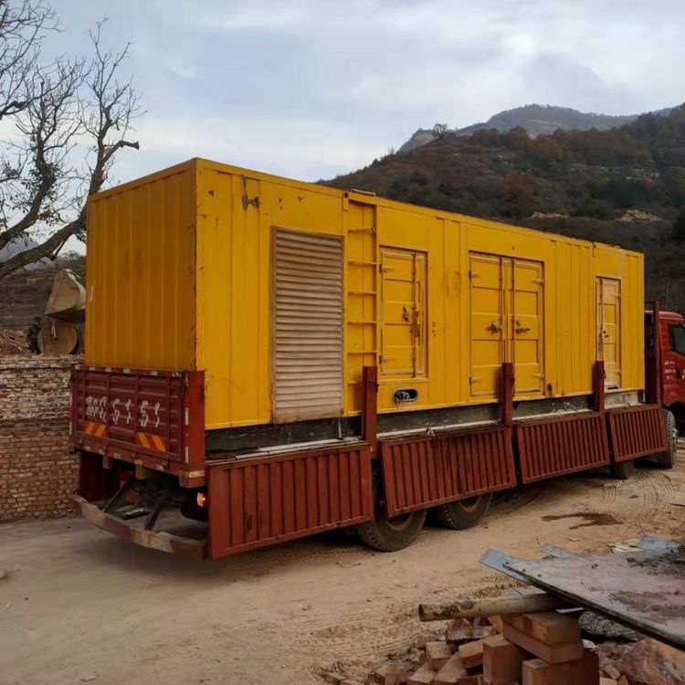 老边200kW 发电机组在带电阻性负载时，输出功率会受到哪些因素的影响？