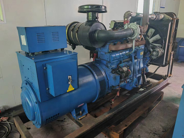 老边100kW柴油发电机组使用多级机油有哪些优缺点？